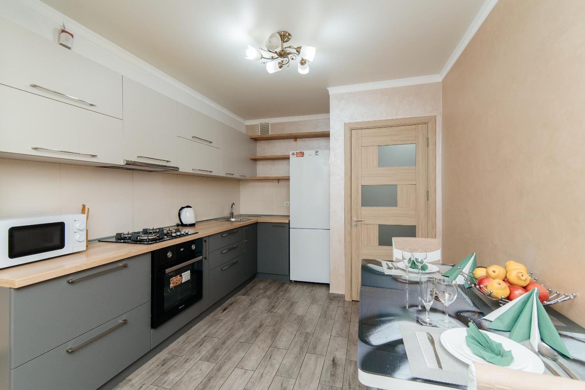 Luxrent Apartment คีชีเนา ภายนอก รูปภาพ