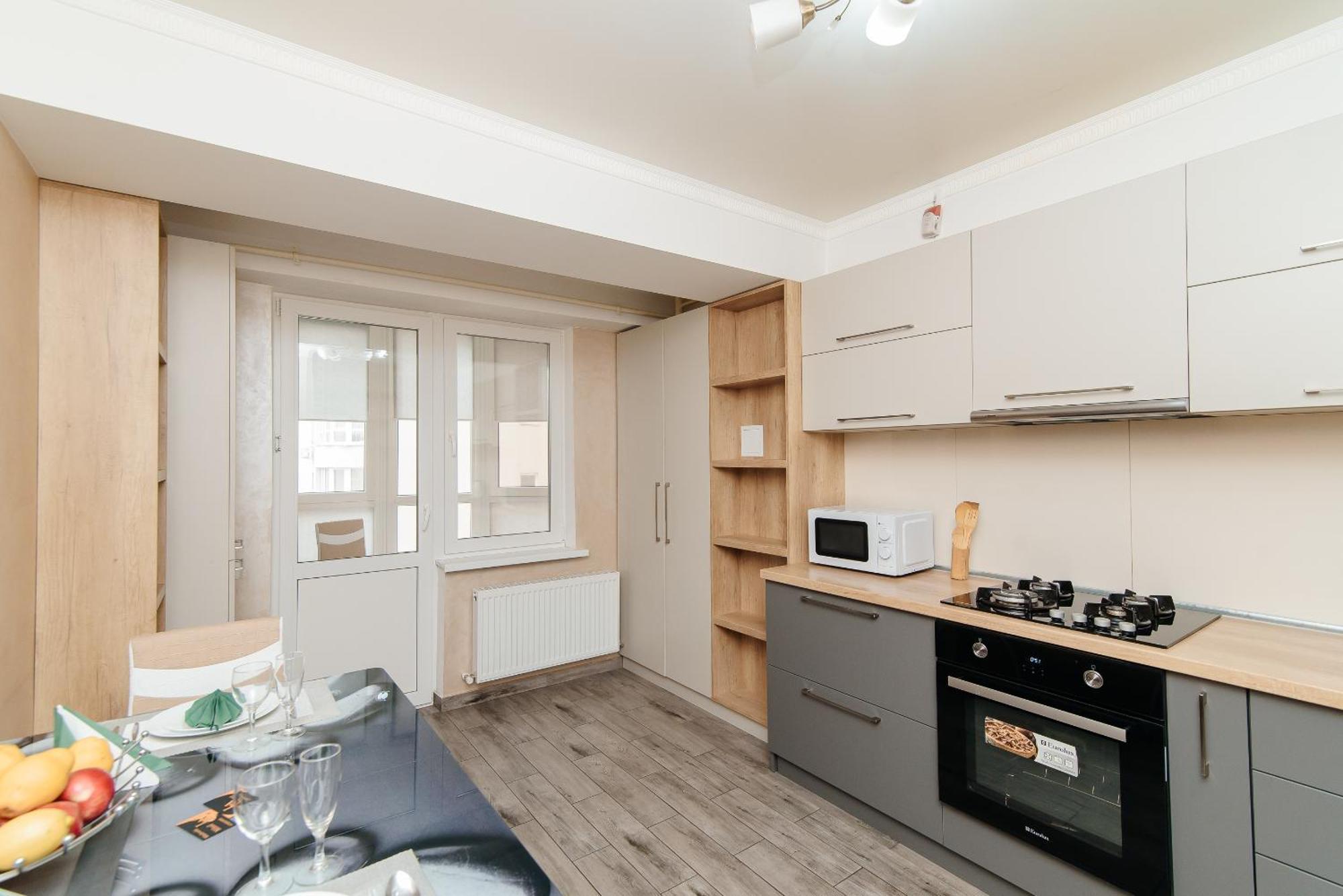 Luxrent Apartment คีชีเนา ภายนอก รูปภาพ